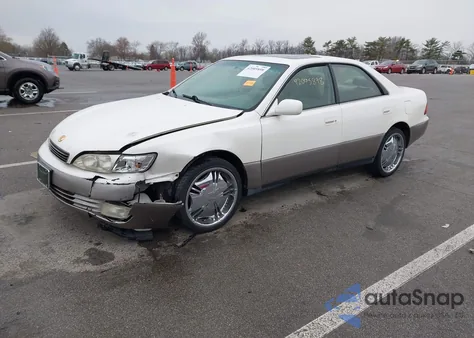 1997 Lexus Es 300 from USA, damaged, VIN JT8BF22G0V5013000